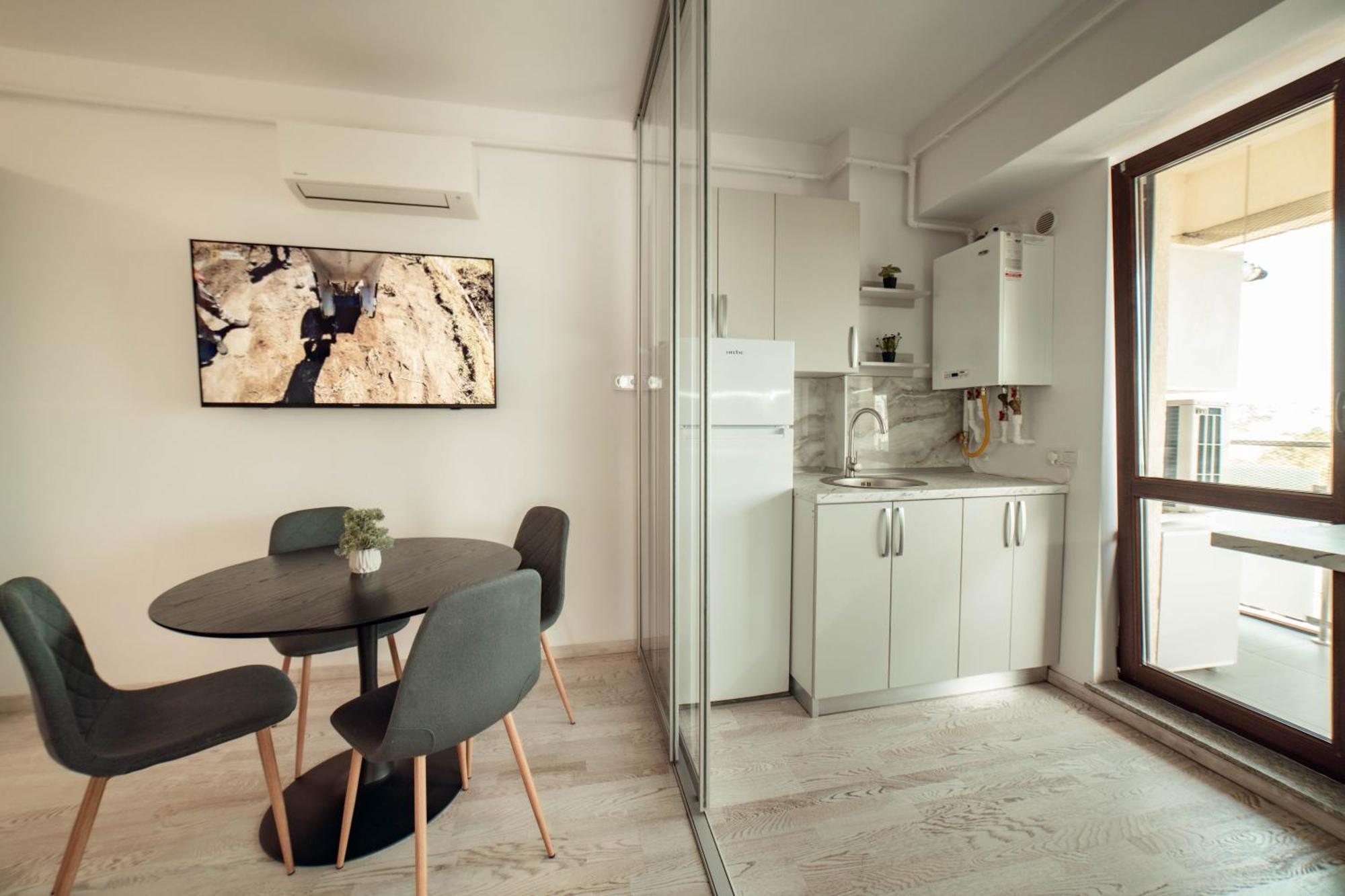 Cozy Accommodation Central City - Iasi Exterior photo