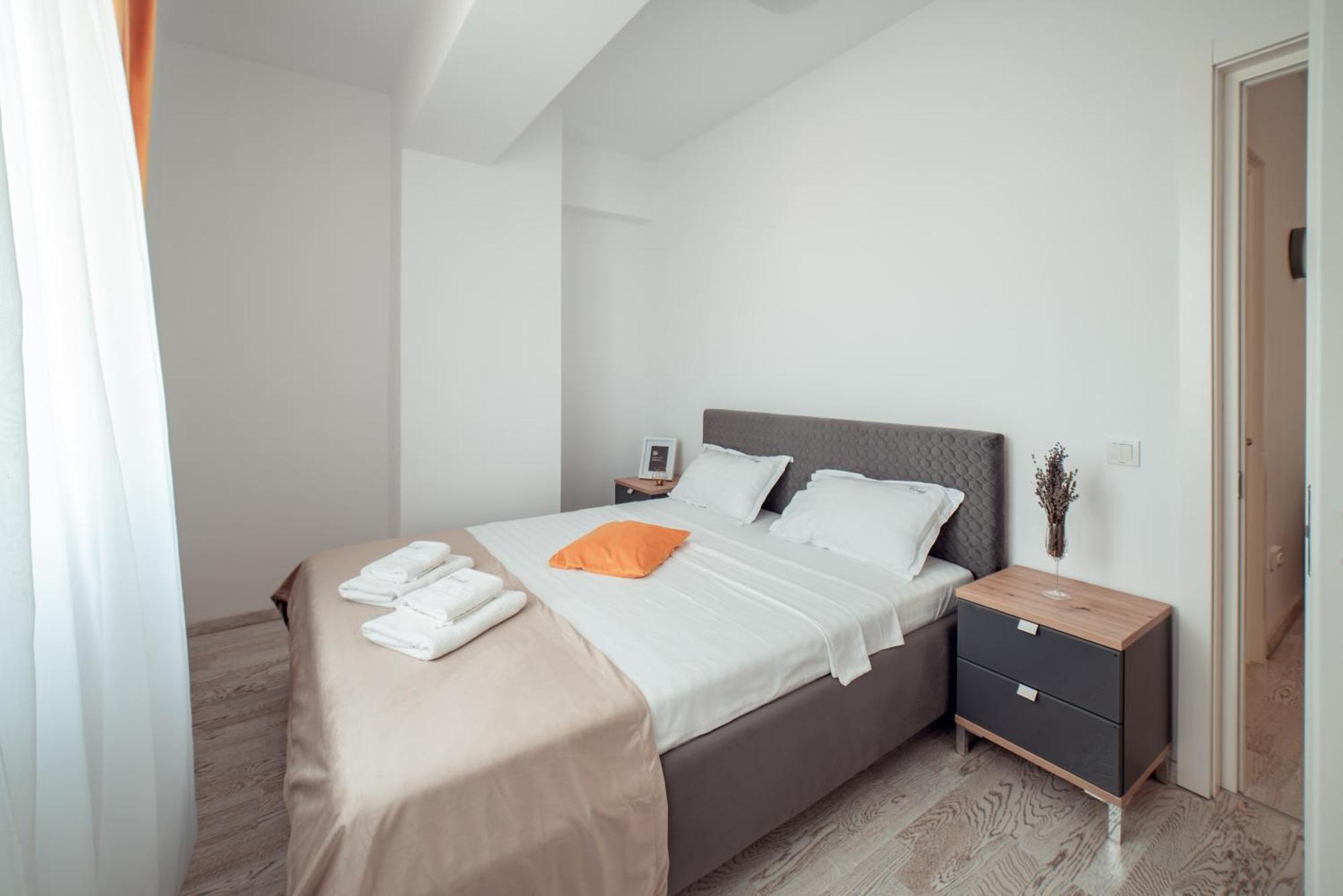 Cozy Accommodation Central City - Iasi Exterior photo